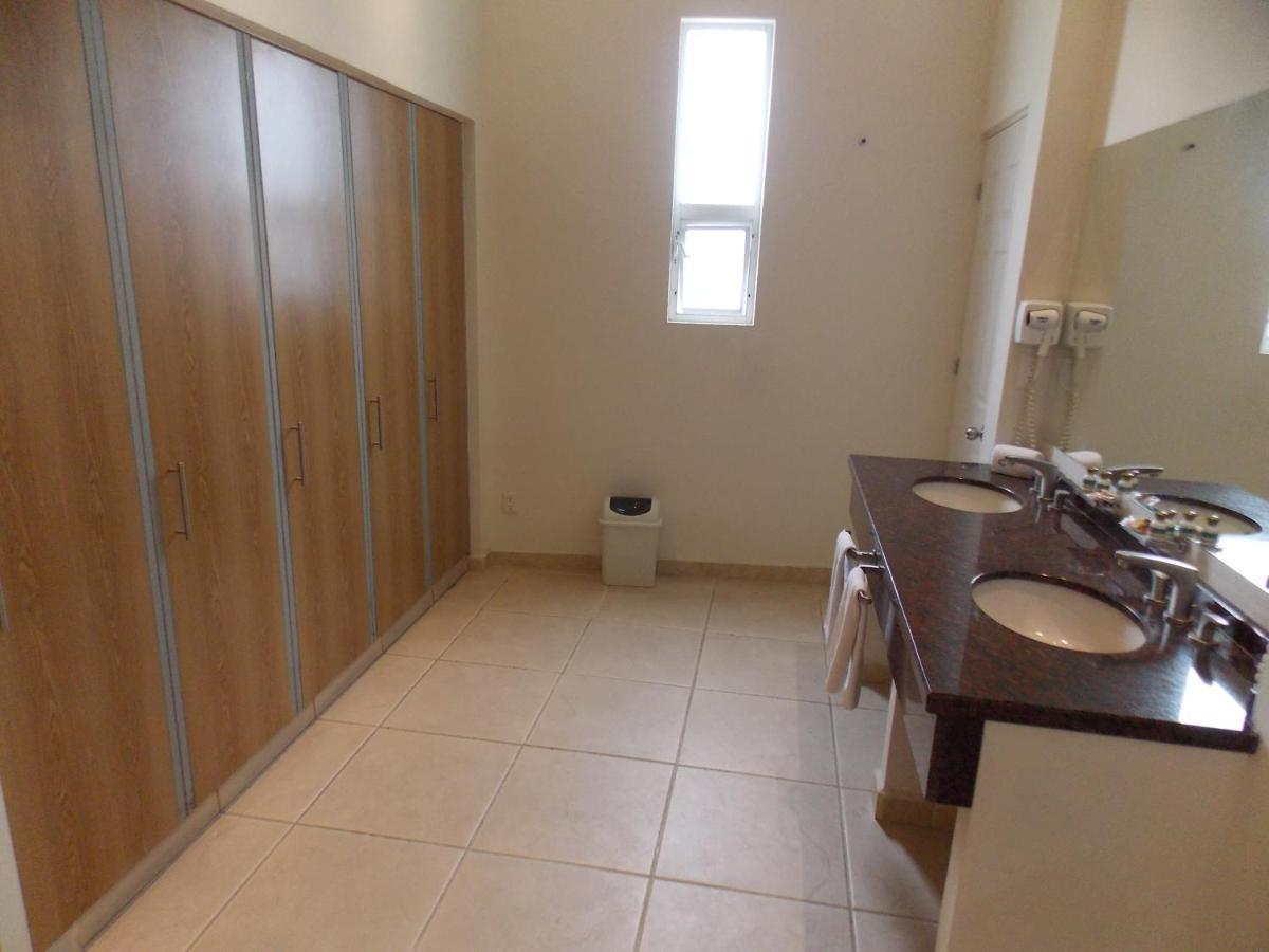 Cypres Hotel & Suites Zapopan Kültér fotó